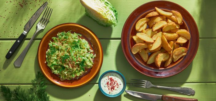 AVIKO Pati Parts sa salatom od mladog kupusa i senfom sa mirodjijom